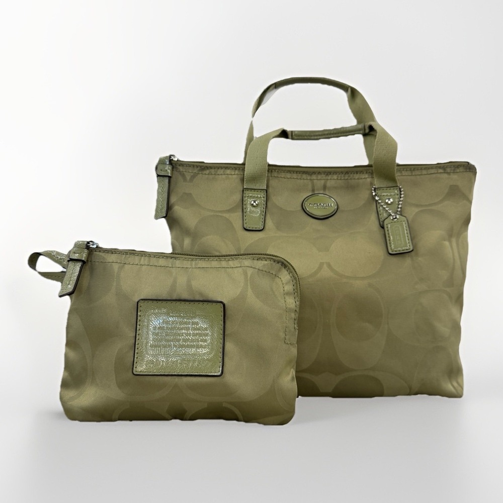 Coach F77322 Signature Getaway Nylon Tote Bag & Pouch Set Green Travel Packable